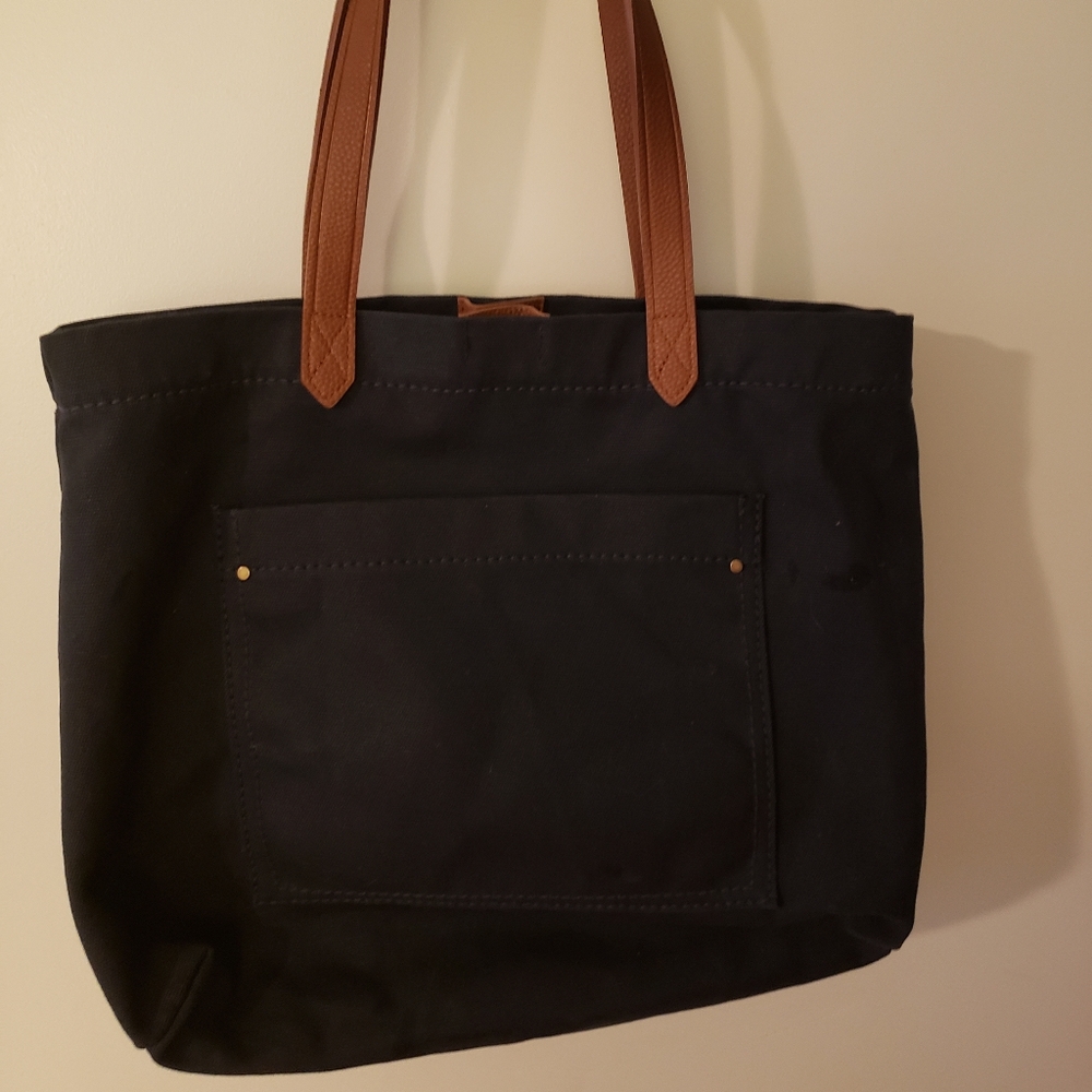 Navy blue tote bag